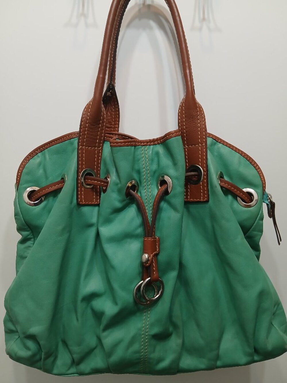 Vera Pelle Italian Leather Hobo